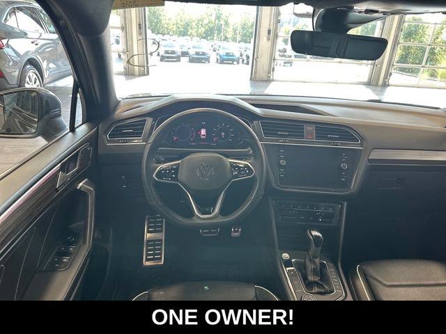 Used 2024 Volkswagen Tiguan SEL R-Line AWD/4WD image 2