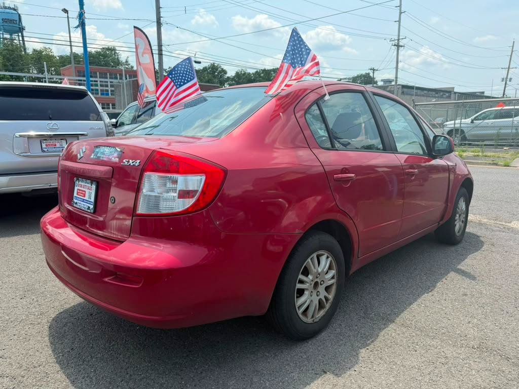 Used 2012 Suzuki SX4 LE FWD image 4