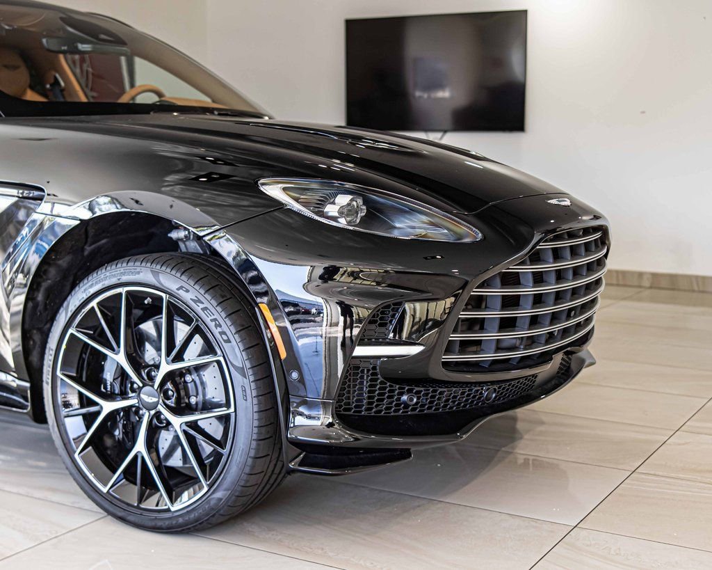 New 2026 Aston Martin DBX 707 AWD/4WD image 3