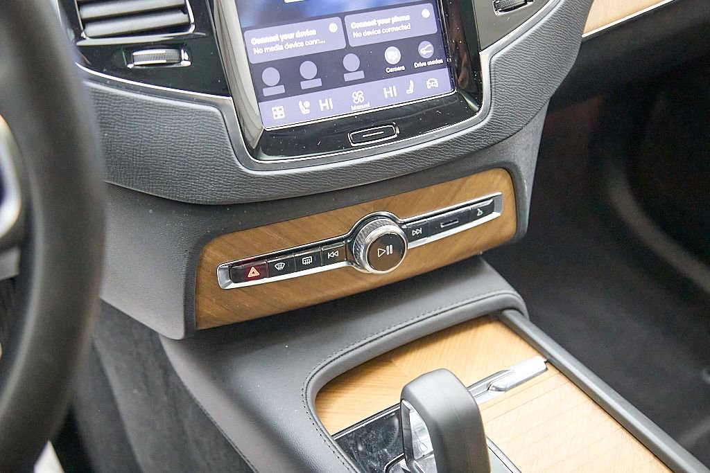 Certified 2023 Volvo XC90 B6 Plus w/ Protection Package image 20