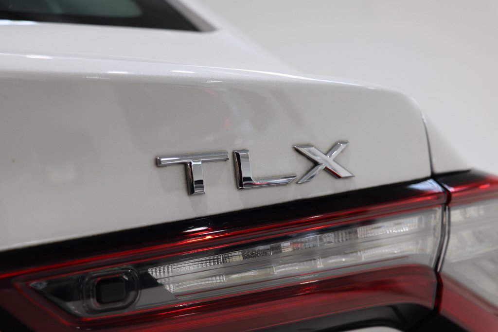 Used 2023 Acura TLX w/ Technology Package FWD image 11