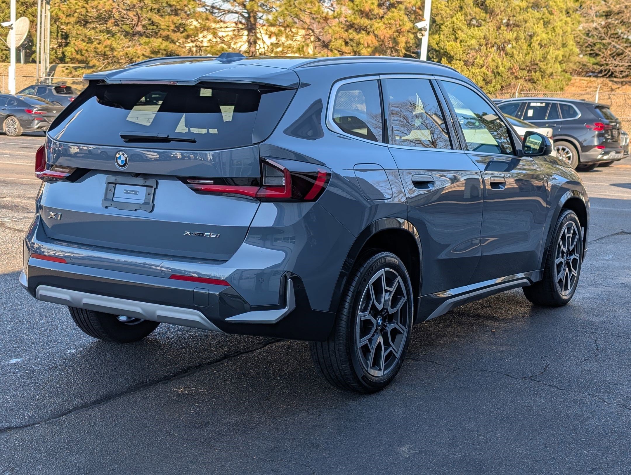 Certified 2025 BMW X1 xDrive28i w/ Technology Package image 9