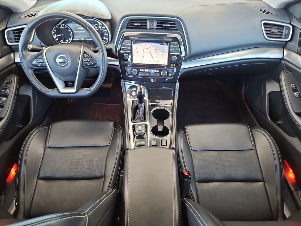 Used 2022 Nissan Maxima SV w/ Floor Mat Group FWD image 14
