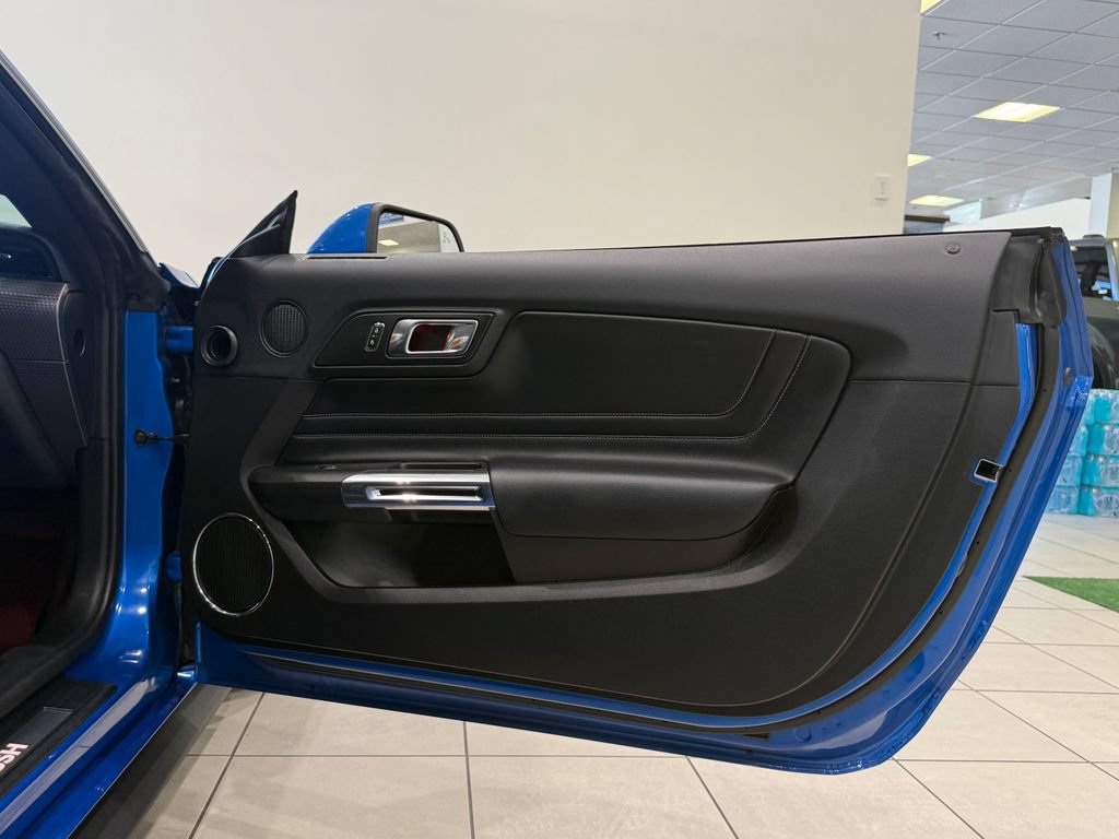 Used 2020 Ford Mustang GT Premium w/ GT Performance Package RWD image 19