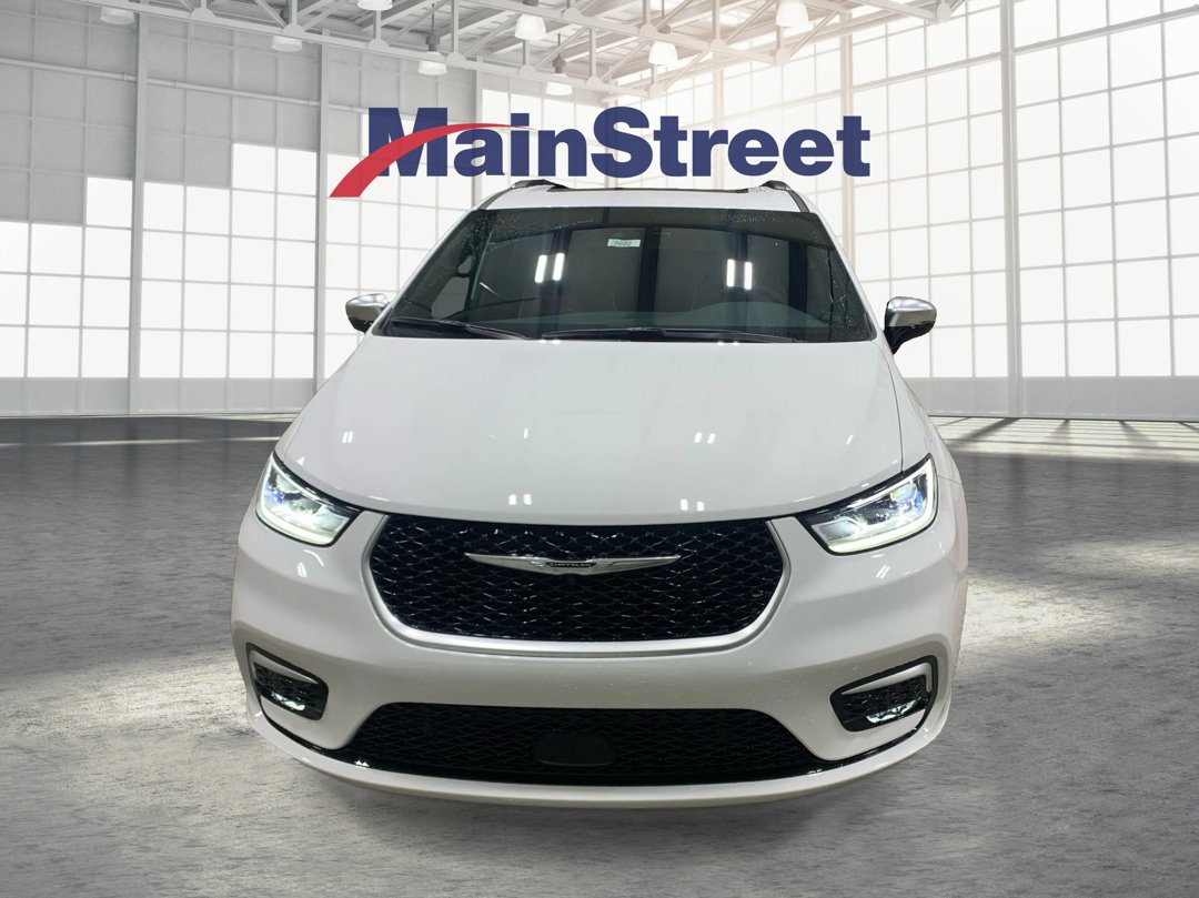 New 2026 Chrysler Pacifica Pinnacle AWD/4WD image 8