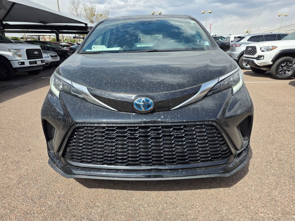 New 2023 Toyota Sienna XSE w/ XSE Plus Package AWD/4WD image 2
