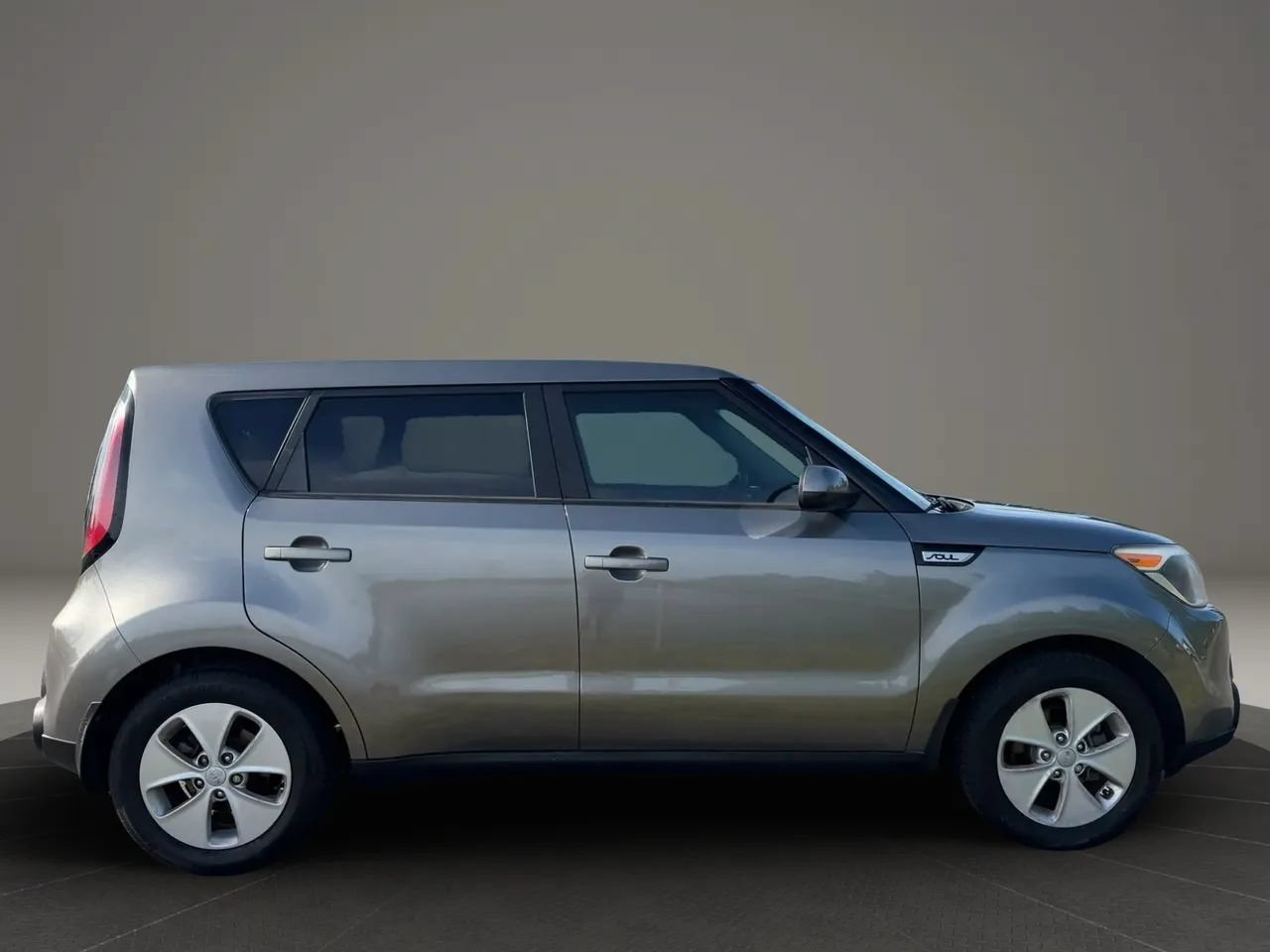 Used 2016 Kia Soul FWD image 5