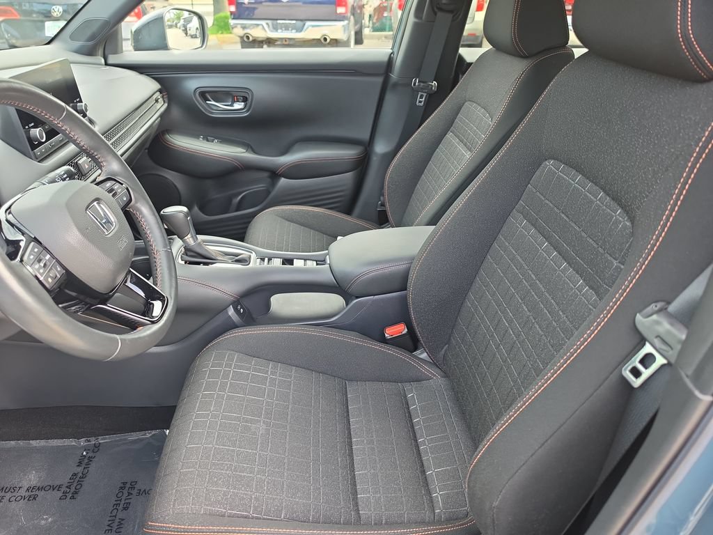 Used 2024 Honda HR-V Sport image 9