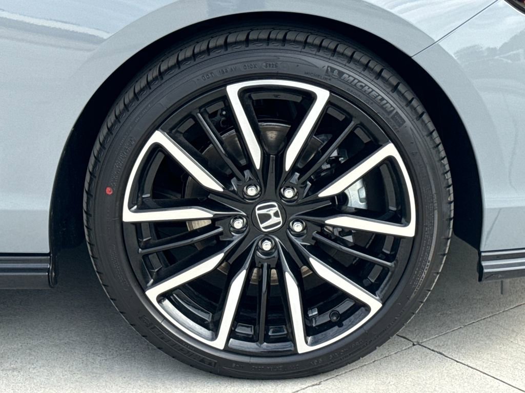 New 2026 Honda Accord Touring image 10