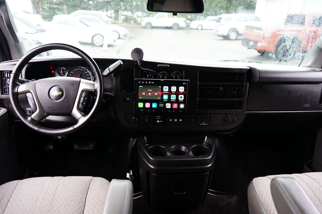 Used 2019 Chevrolet Express 3500 LT w/ LT Preferred Equipment Group image 16