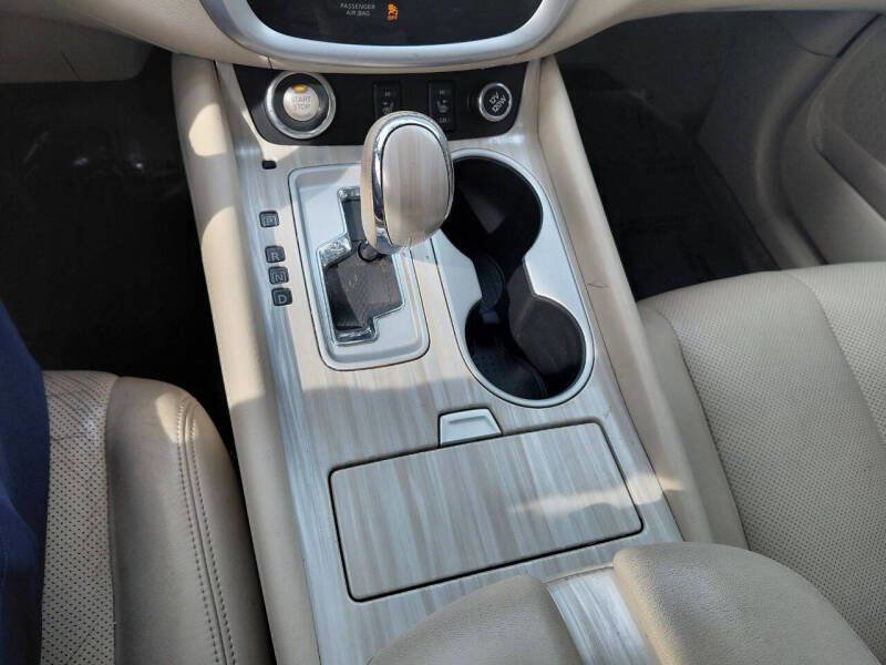 Used 2015 Nissan Murano SL w/ SL Technology Package image 18