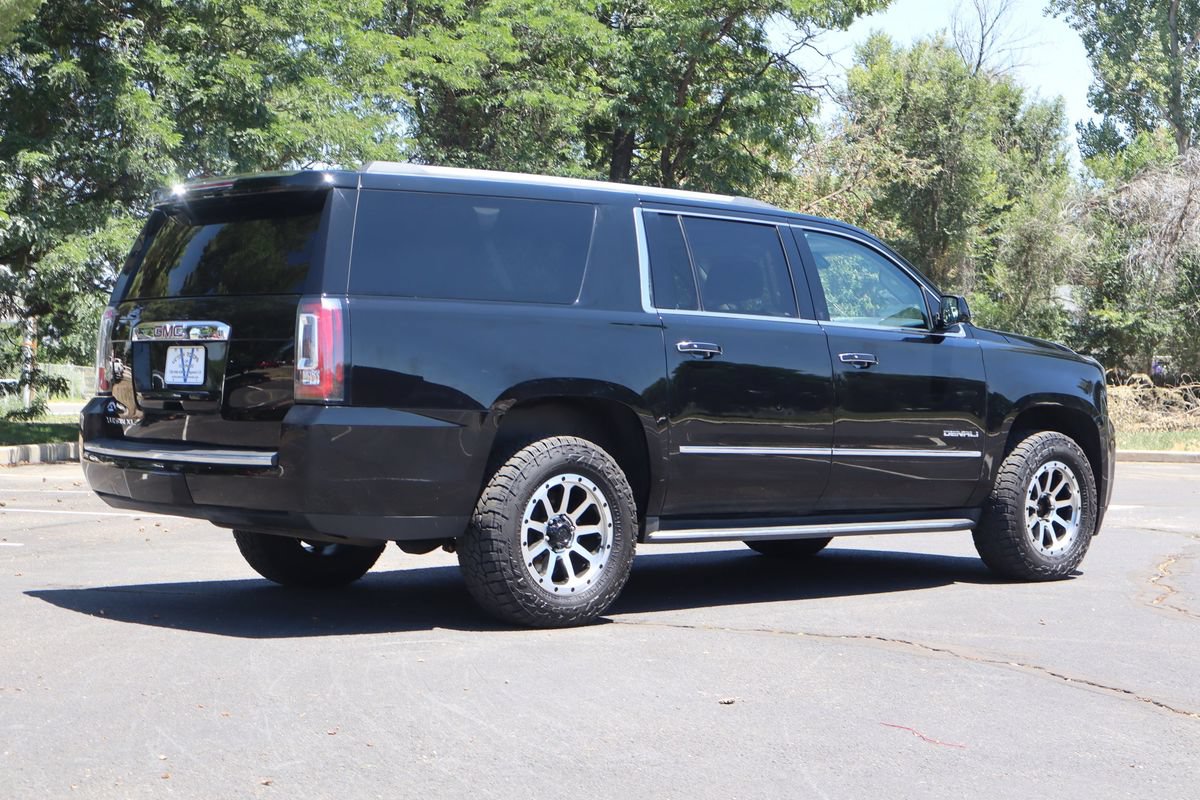 Used 2016 GMC Yukon XL Denali w/ Open Road Package AWD/4WD image 5