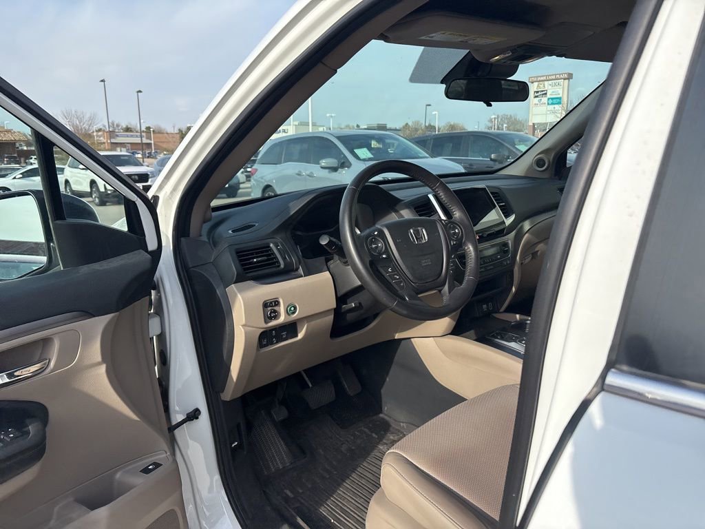 Certified 2020 Honda Ridgeline RTL image 10