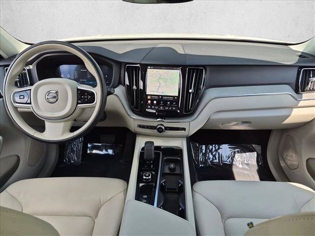 Used 2025 Volvo XC60 B5 Plus w/ Protection Package Premier AWD/4WD image 19