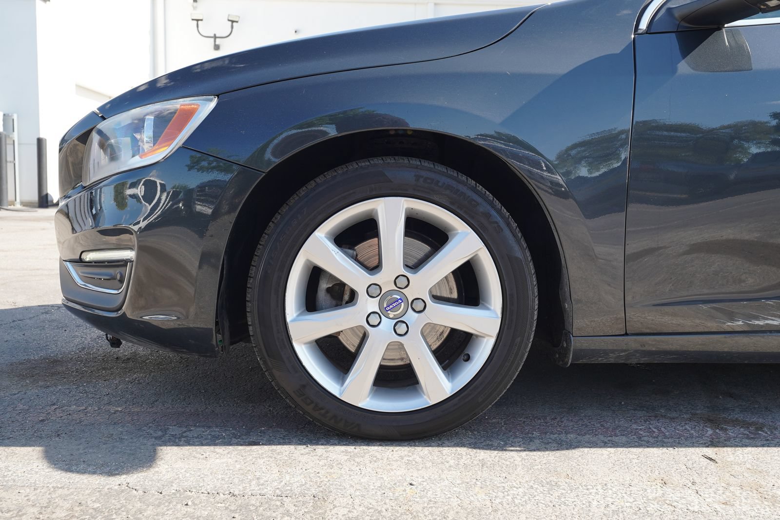Used 2016 Volvo S60 T5 Premier w/ Convenience Package FWD image 28
