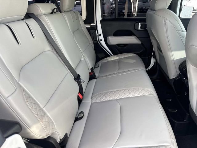 Used 2021 Jeep Wrangler Unlimited Sahara image 33