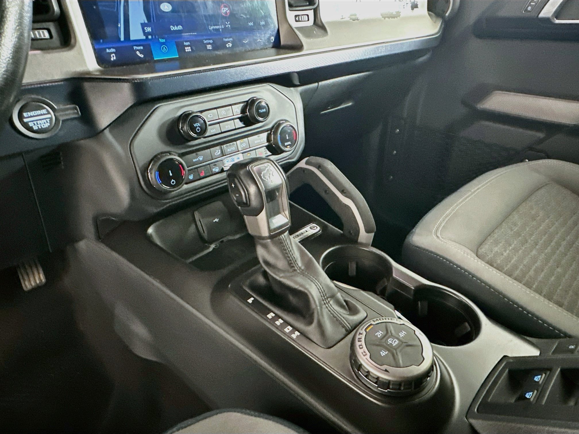 Used 2022 Ford Bronco Outer Banks AWD/4WD image 25