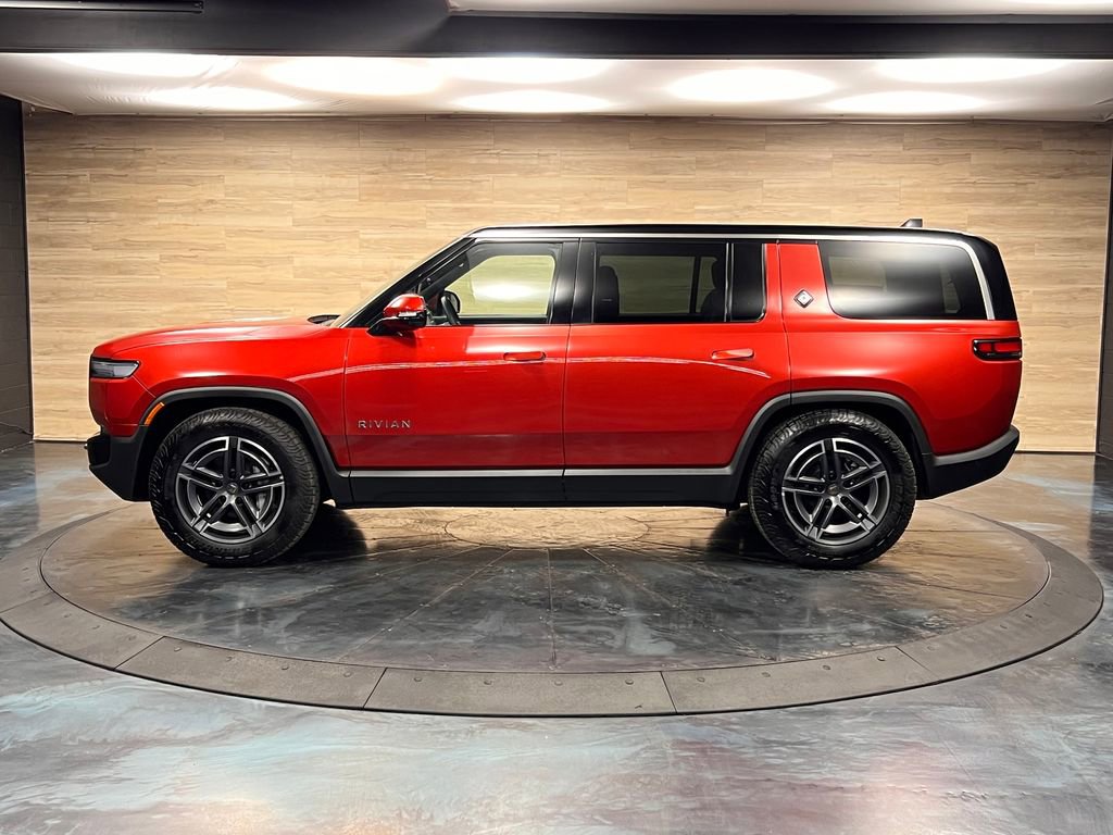 Used 2025 Rivian R1S Adventure AWD/4WD image 16