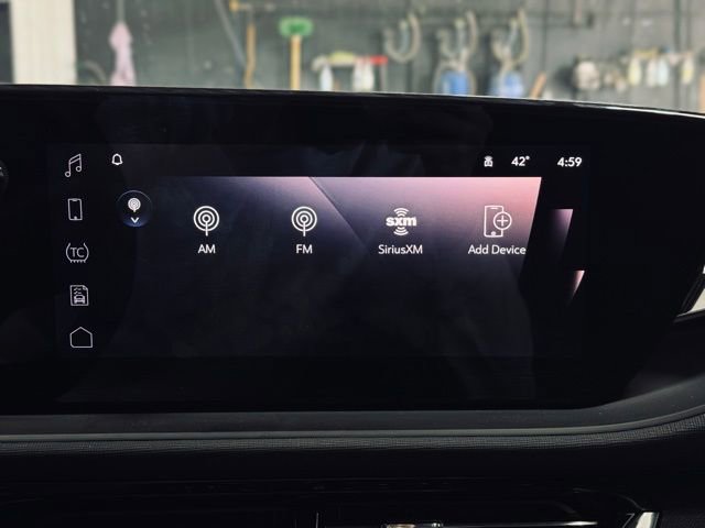 Used 2025 Buick Envista Sport Touring image 33