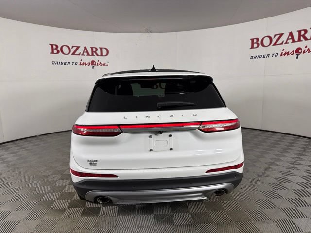 Used 2024 Lincoln Corsair AWD w/ Equipment Group 102A image 7