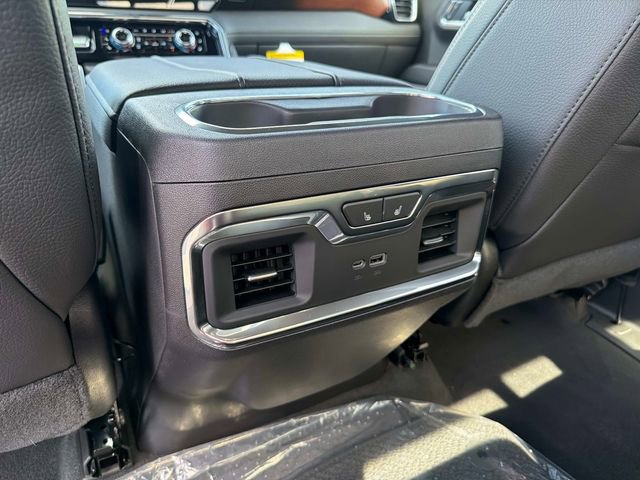New 2026 GMC Sierra 1500 Denali w/ Denali Reserve Package AWD/4WD image 16