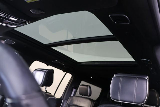 Used 2023 Jeep Grand Wagoneer Series II w/ Premium Group II image 19