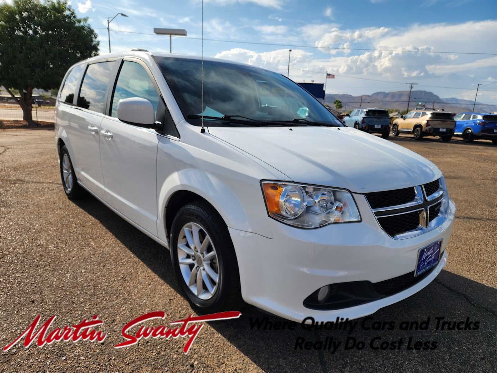 Used 2020 Dodge Grand Caravan SXT FWD image 1