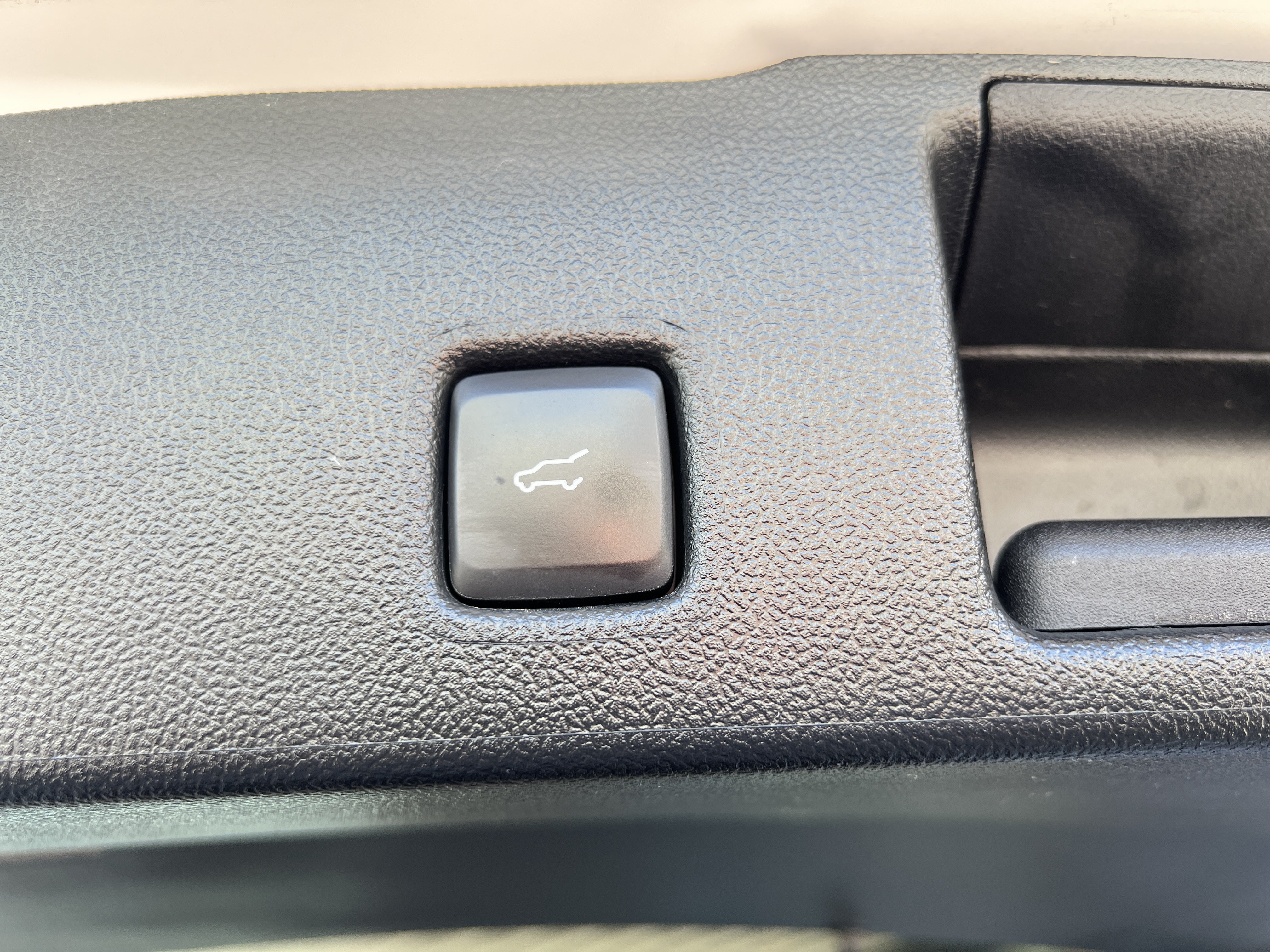 Used 2023 Ford Escape Platinum AWD/4WD image 49