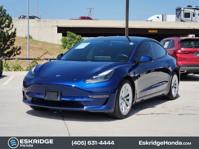 Used 2021 Tesla Model 3 Standard Range Plus RWD image 3