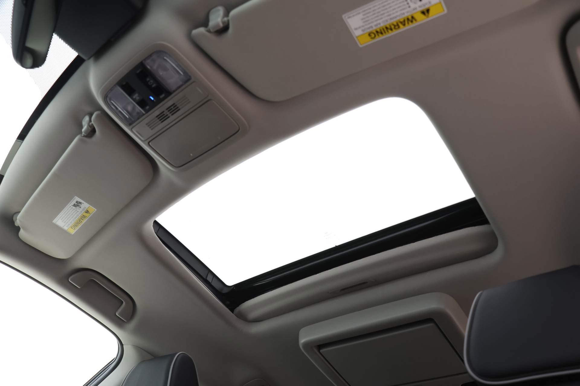 New 2026 Honda Odyssey Touring image 15