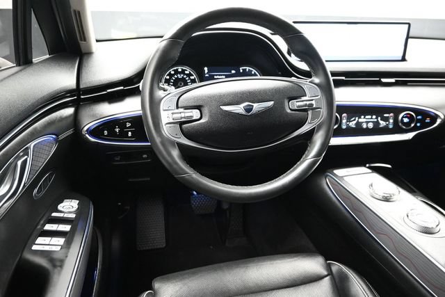 Used 2022 Genesis GV70 2.5T w/ Advanced Package AWD/4WD image 12