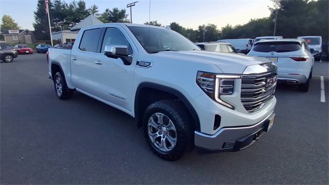 Used 2023 GMC Sierra 1500 SLT w/ SLT Convenience Package image 2