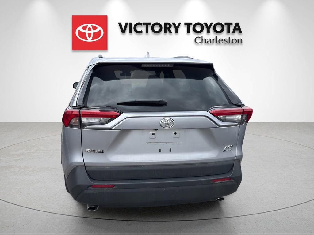 Used 2025 Toyota RAV4 XLE image 7