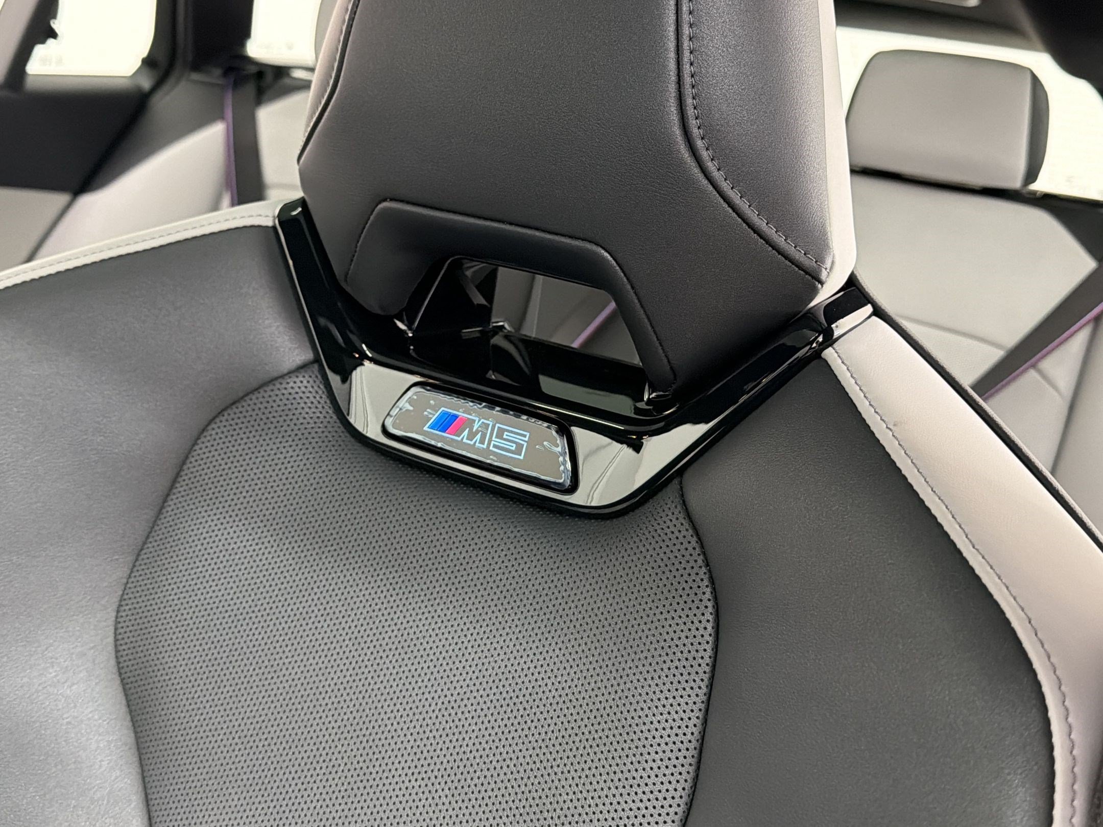 New 2027 BMW M5 Touring w/ M Driver's Package AWD/4WD image 37