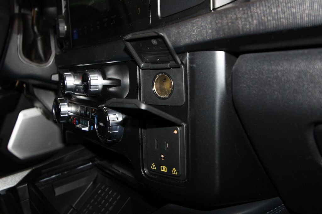 Used 2025 Ford F350 Platinum image 27