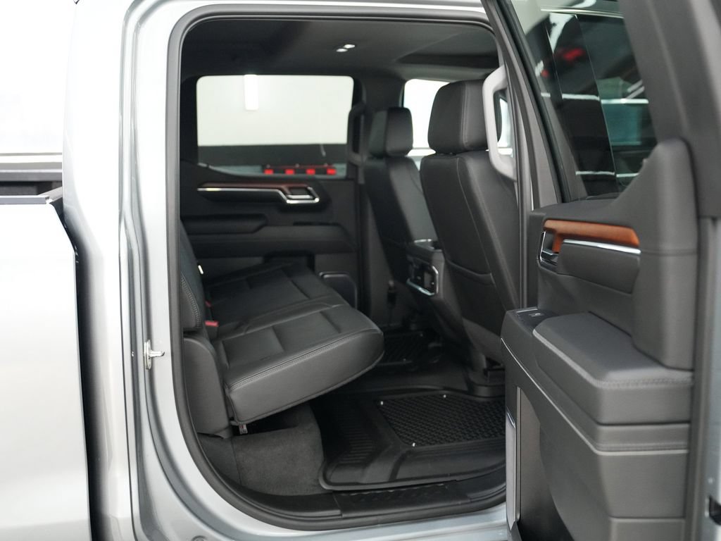 Used 2023 GMC Sierra 1500 Denali w/ Denali Reserve Package AWD/4WD image 31