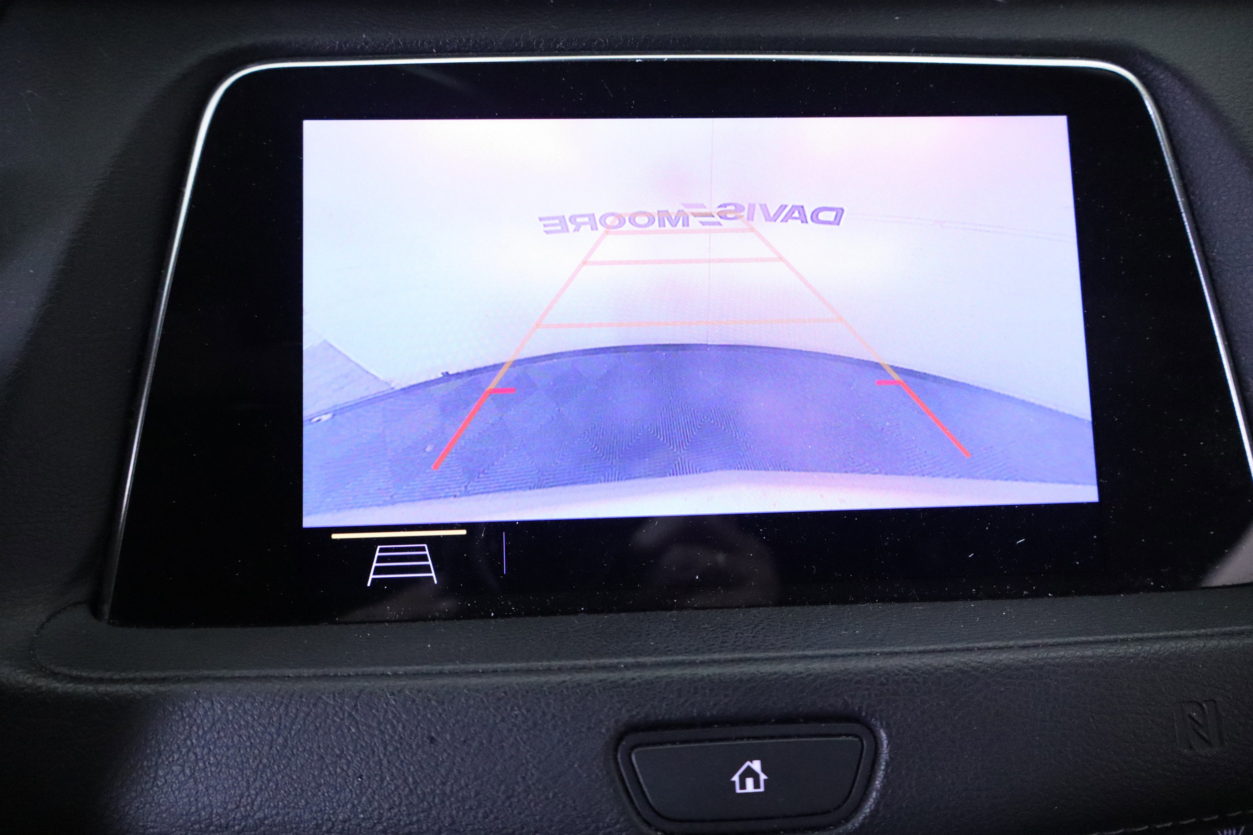 Used 2019 Cadillac XT4 Premium Luxury w/ Cold Weather Package AWD/4WD image 25