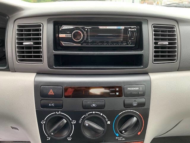 Used 2007 Toyota Corolla LE image 18