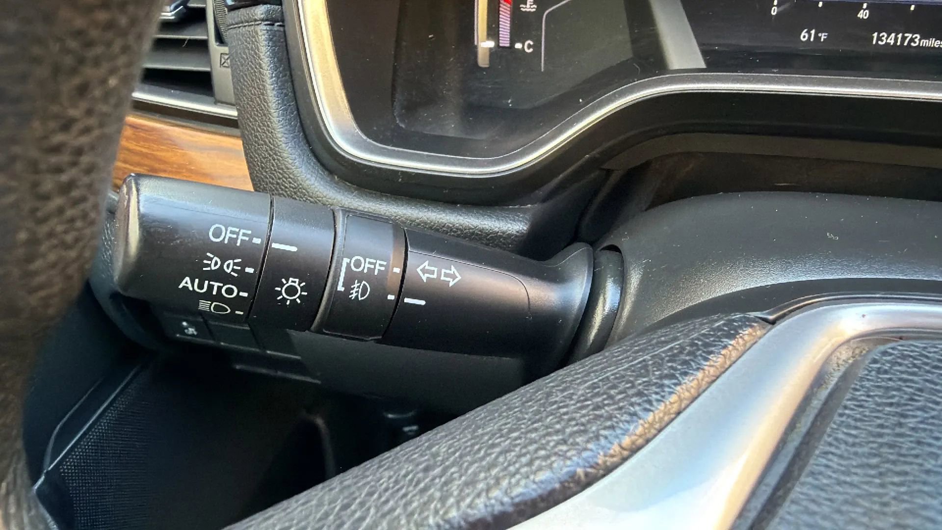 Used 2019 Honda CR-V EX image 14