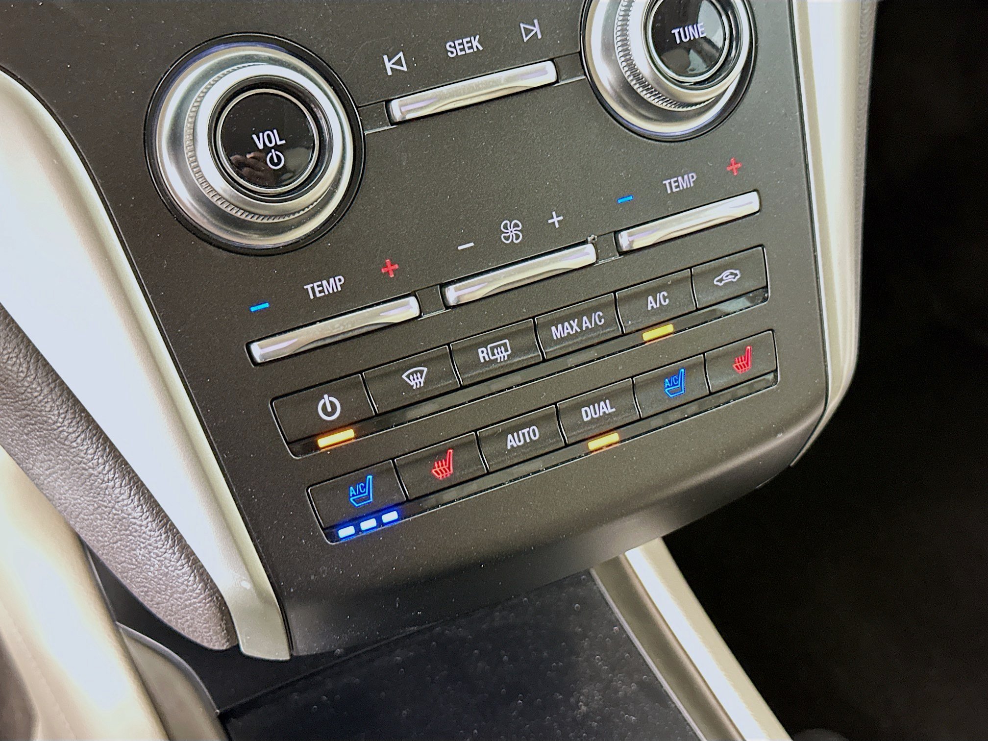 Used 2019 Lincoln MKC Reserve w/ MKC Technology Package FWD image 24