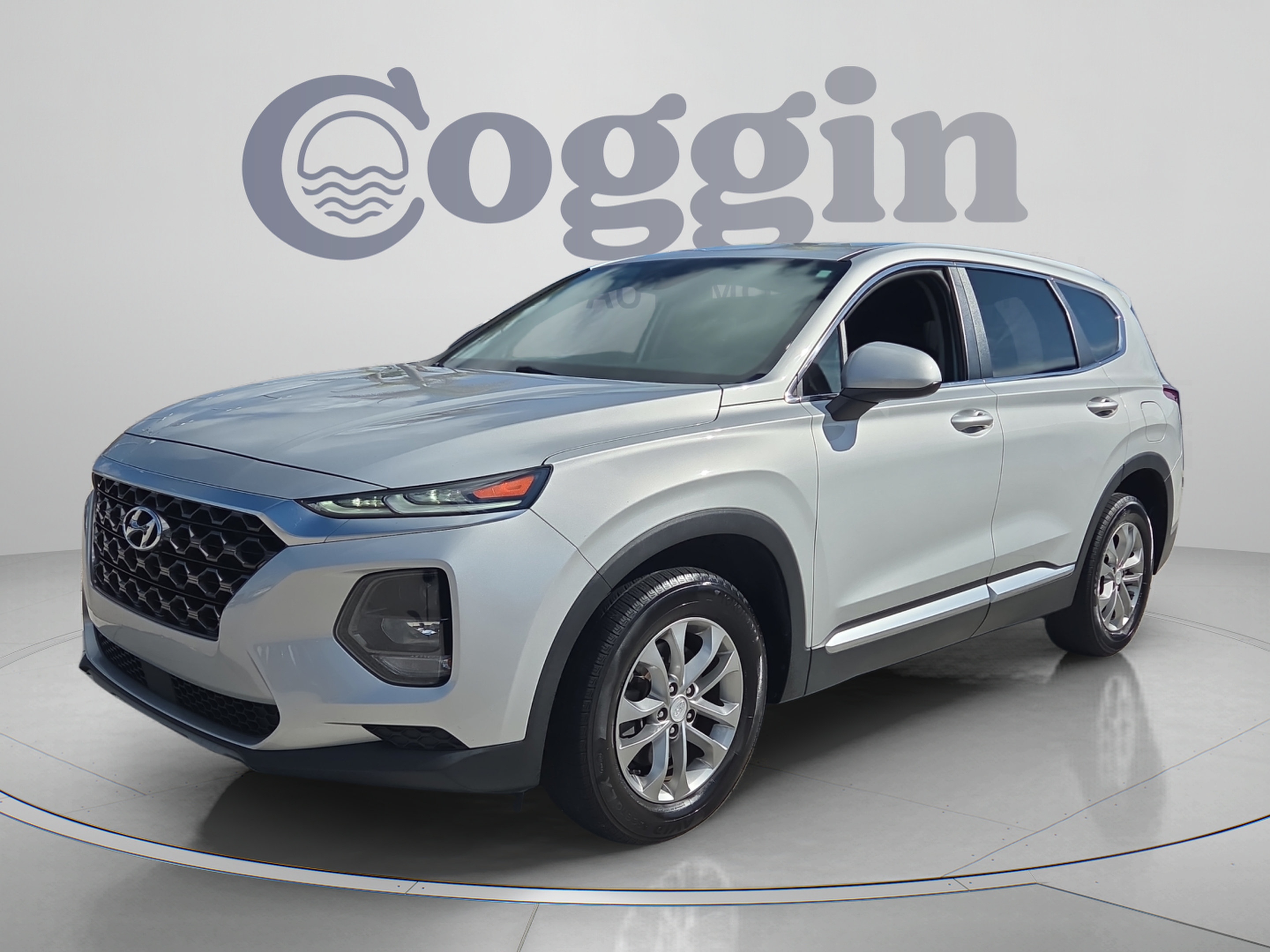 Used 2019 Hyundai Santa Fe SE FWD image 1