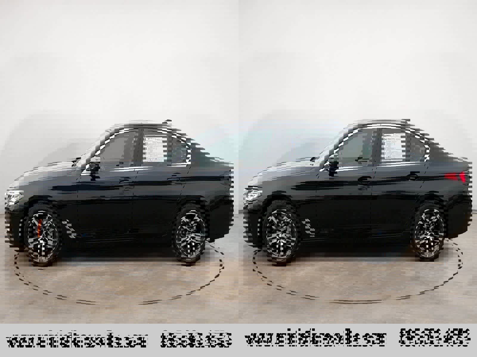 Used 2023 BMW 530i xDrive w/ Convenience Package image 6