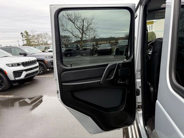Used 2016 Mercedes-Benz G 550 image 27