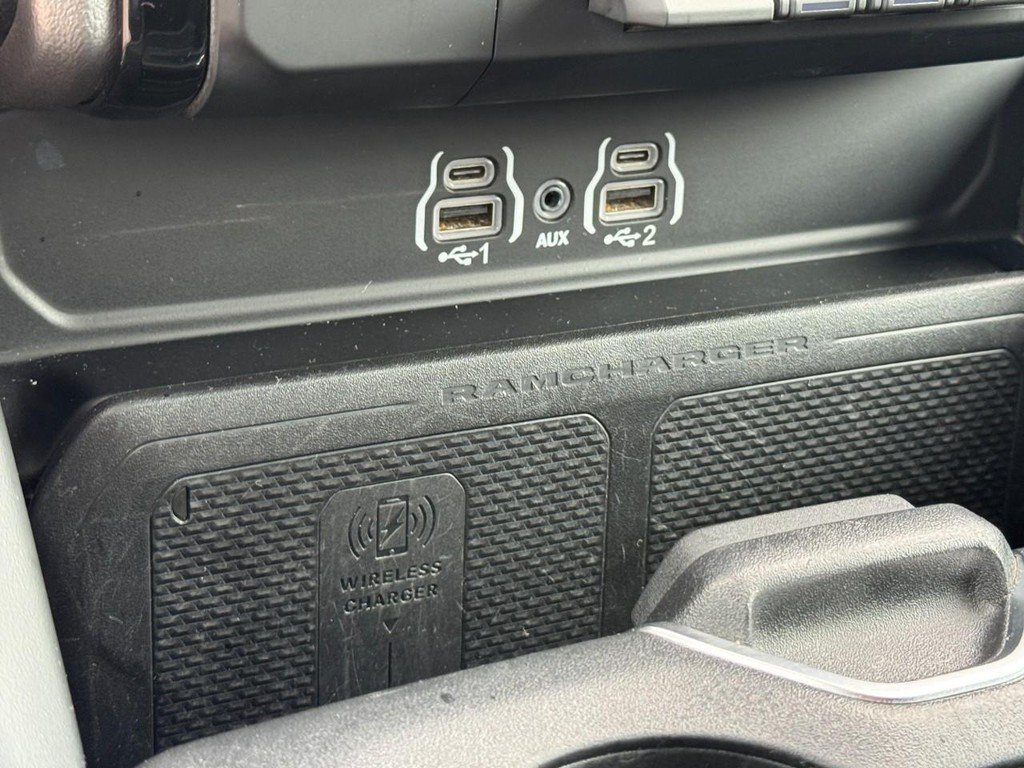 Used 2025 RAM 1500 Laramie AWD/4WD image 20