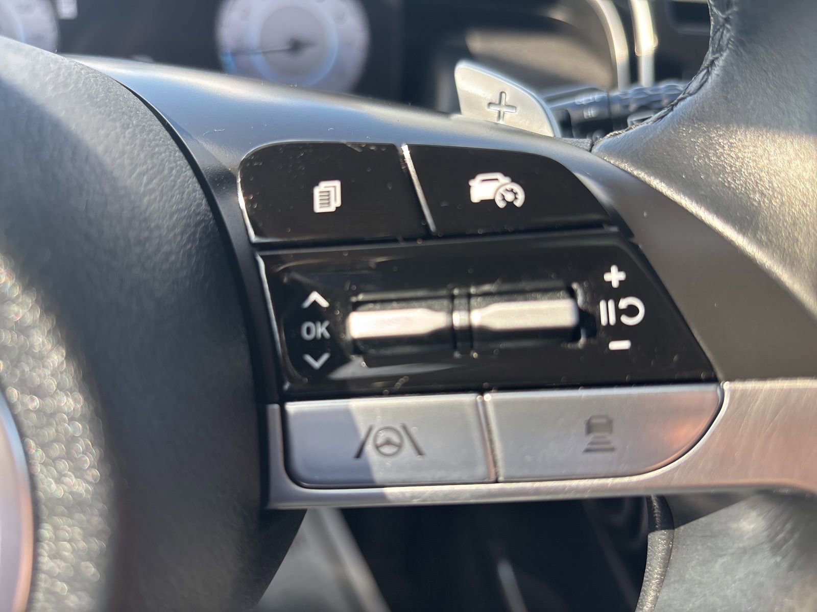 Used 2022 Hyundai Tucson Limited image 14