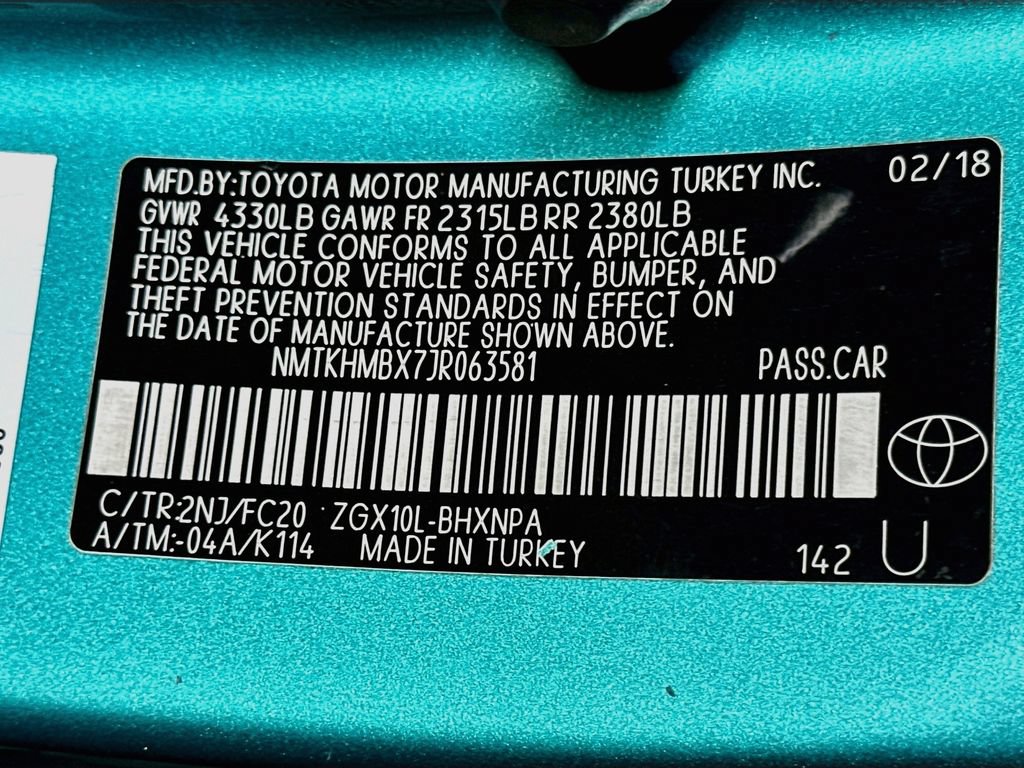 Used 2018 Toyota C-HR XLE FWD image 21