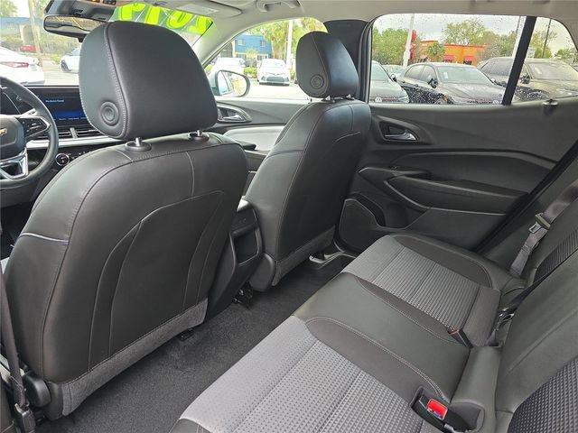 Used 2024 Chevrolet Trax LT w/ Driver Confidence Package image 10