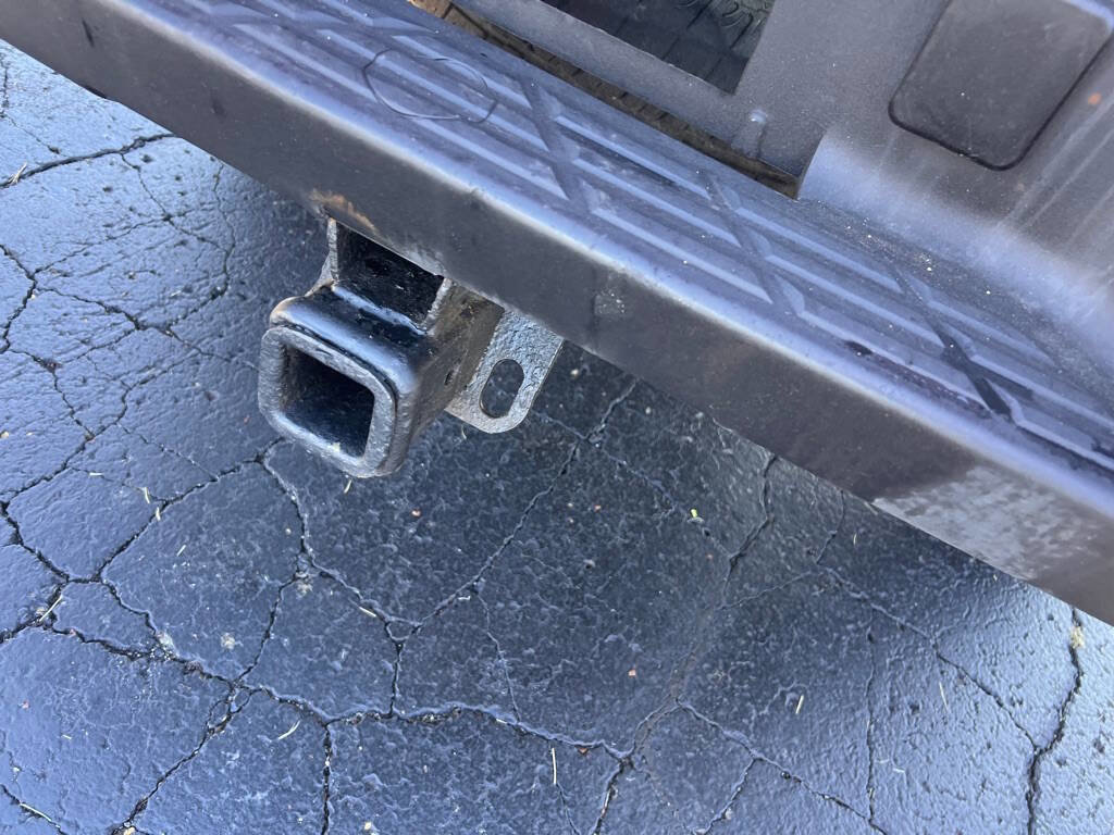 Used 2010 GMC Sierra 3500 W/T w/ Snow Plow Prep Package image 24