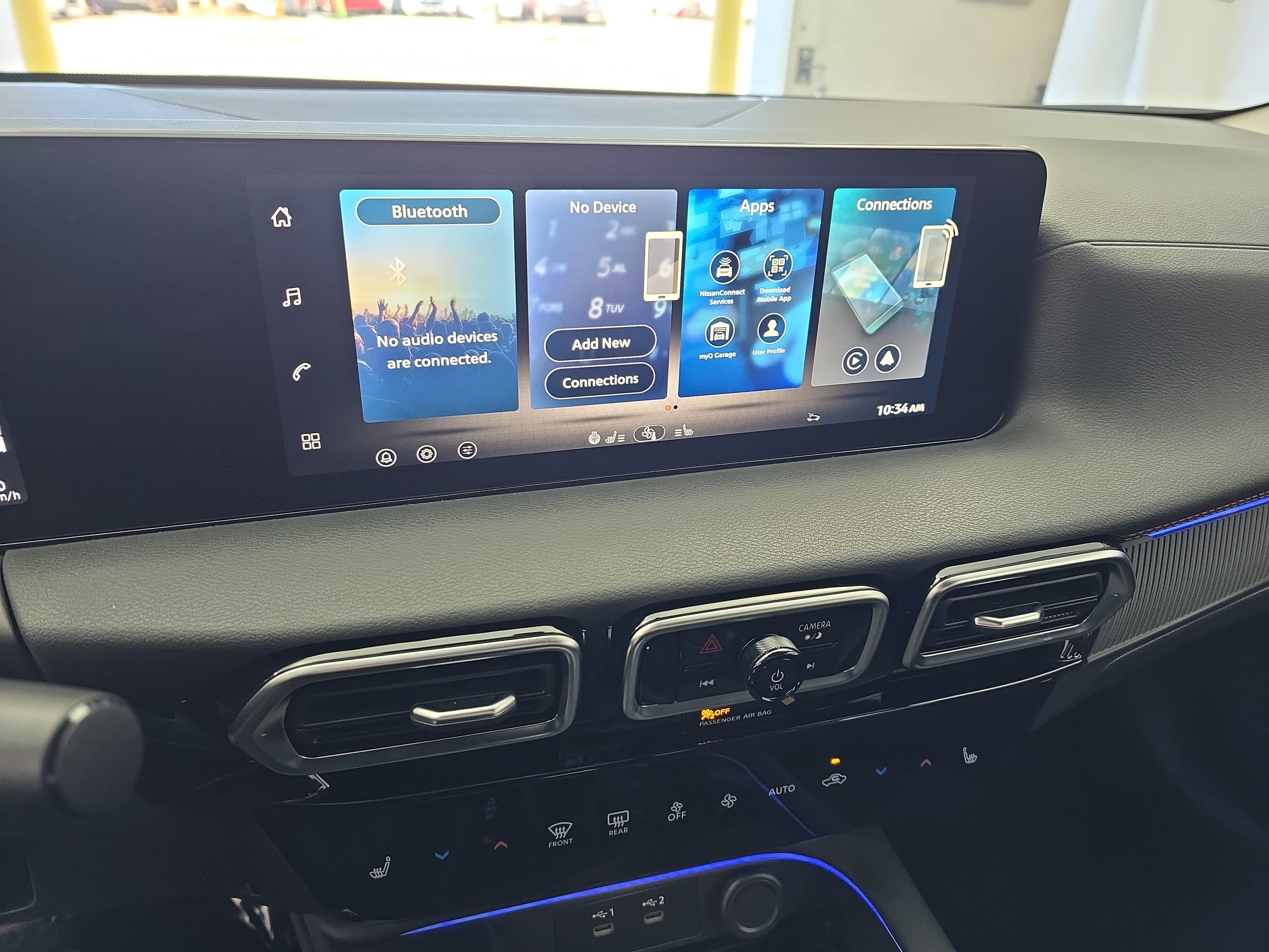 New 2026 Nissan Sentra SR w/ SR Premium Package FWD image 19