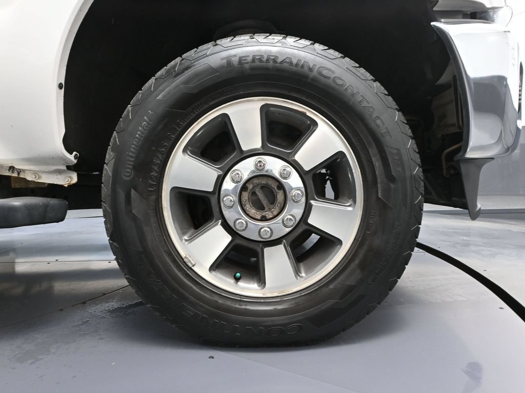 Used 2015 Ford F350 Lariat w/ Camper Package AWD/4WD image 12